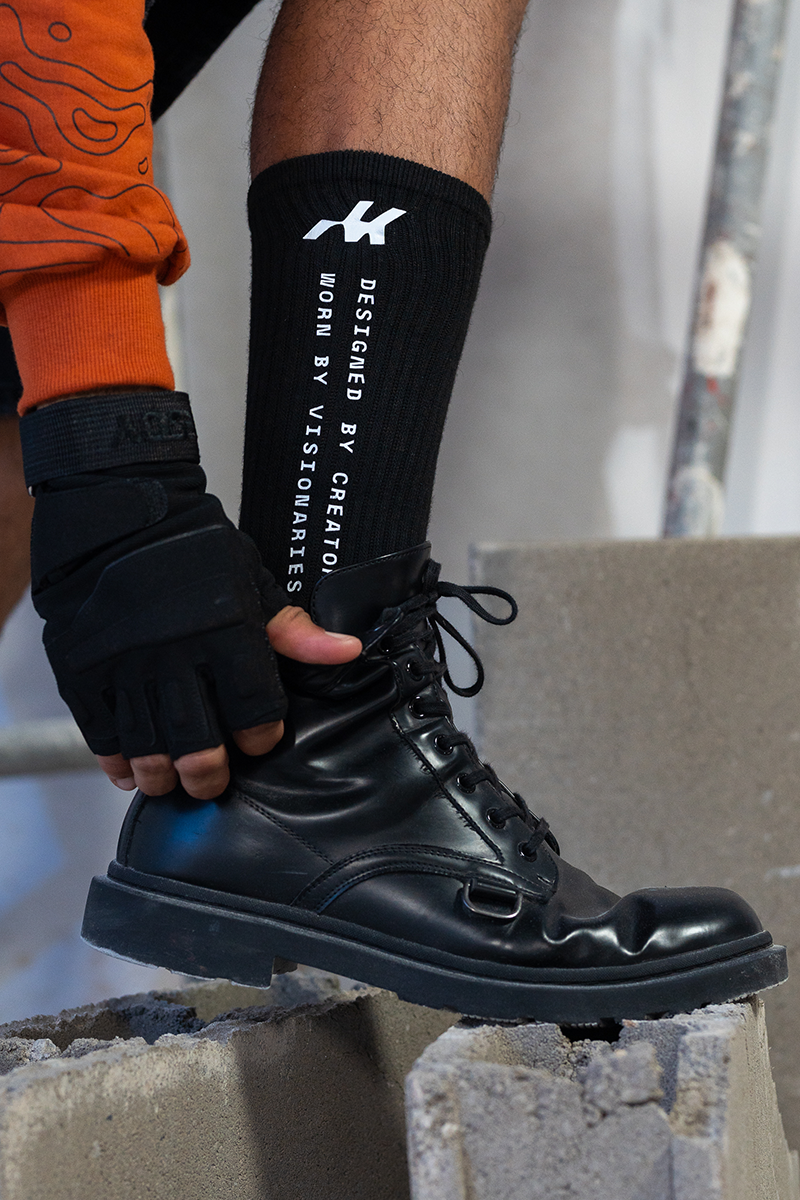 SOCKS LARGE - BLACK